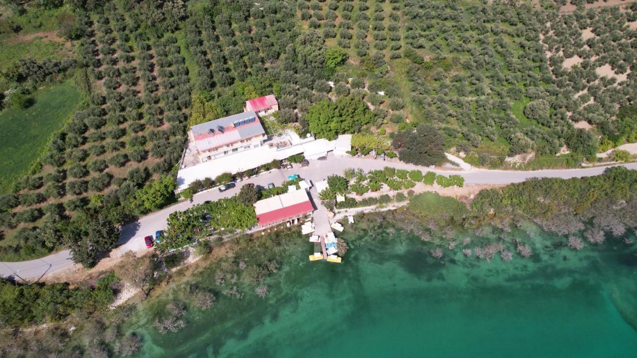Korissia With Lake View Kournás Exterior photo